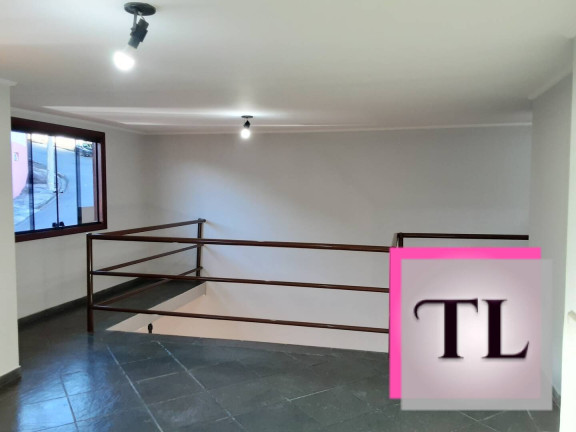 Imagem Casa com 4 Quartos à Venda, 250 m² em Jardim Ipê - Poços De Caldas