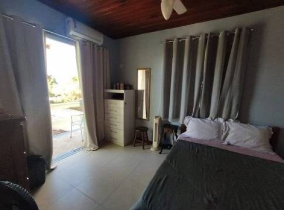 Imagem Casa de Condomínio com 4 Quartos à Venda, 180 m² em Peró - Cabo Frio Imagem Casa de Condomínio com 4 Quartos à Venda, 180 m² em Peró - Cabo Frio