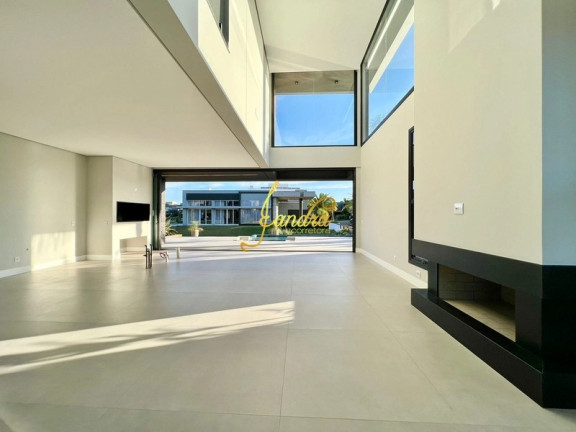 Imagem Casa de Condomínio com 5 Quartos à Venda, 320 m² em Centro - Xangri-la