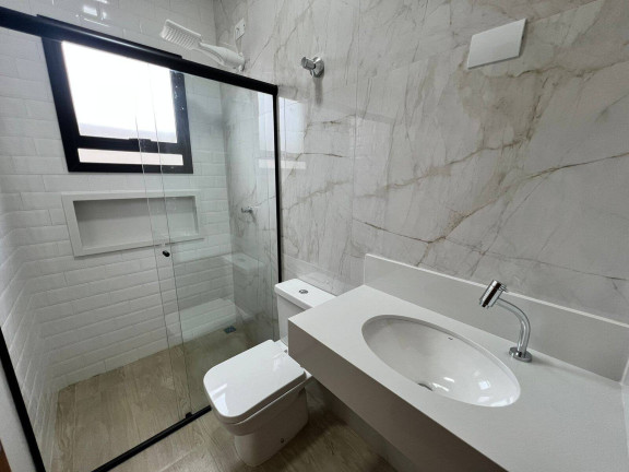 Imagem Casa com 2 Quartos à Venda, 130 m² em Estância São José - Peruíbe Imagem Casa com 2 Quartos à Venda, 130 m² em Estância São José - Peruíbe