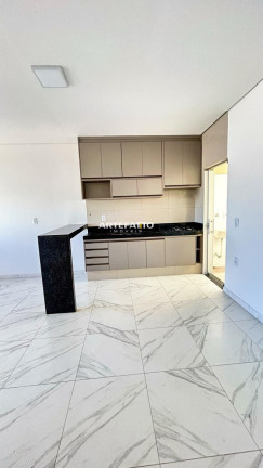 Apartamento com 2 Quartos à Venda, 78 m²