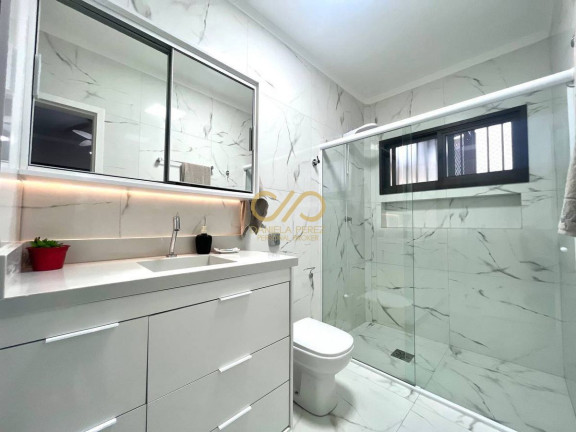 Imagem Casa com 4 Quartos à Venda, 300 m² em Canto Do Forte - Praia Grande Imagem Casa com 4 Quartos à Venda, 300 m² em Canto Do Forte - Praia Grande