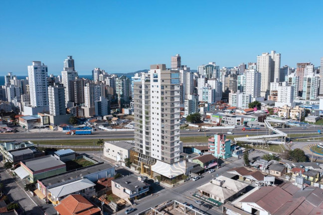 Imagem Apartamento com 2 Quartos à Venda, 62 m² em Itapema - Itapema