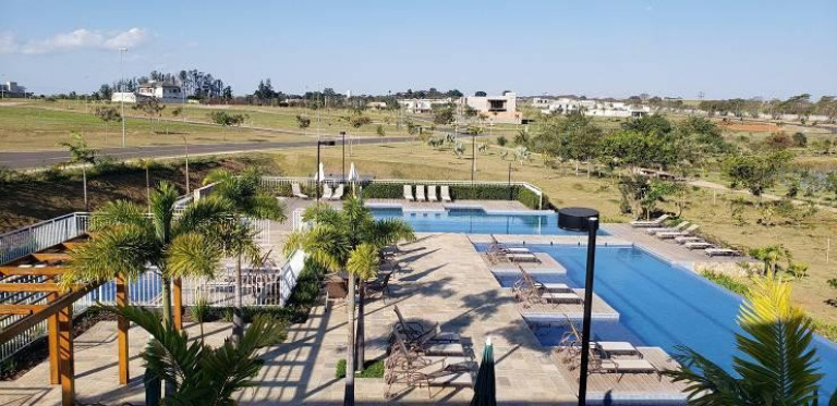 Imagem Terreno à Venda, 510 m² em Centro - Jaguariúna Imagem Terreno à Venda, 510 m² em Centro - Jaguariúna