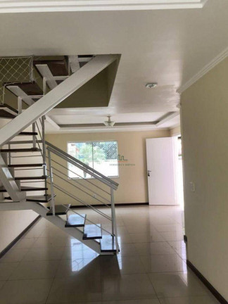 Imagem Casa com 3 Quartos à Venda, 131 m² em Itaipu - Niterói