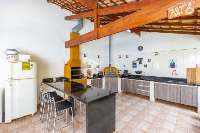 Imagem Sobrado com 4 Quartos à Venda, 454 m² em Interlagos - São Paulo
