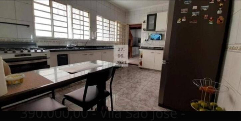 Imagem Sobrado com 3 Quartos à Venda, 144 m² em Vila São José - Taubaté