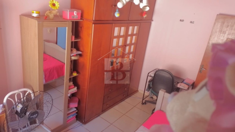 Imagem Casa com 2 Quartos à Venda, 120 m² em Raul Veiga - São Gonçalo Imagem Casa com 2 Quartos à Venda, 120 m² em Raul Veiga - São Gonçalo