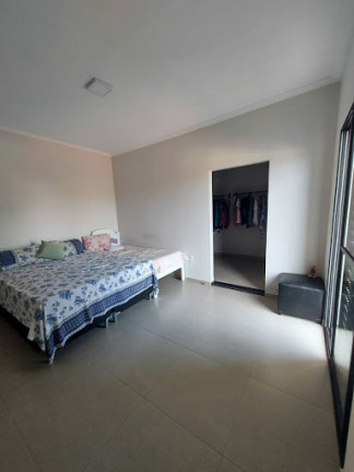 Imagem Casa com 2 Quartos à Venda, 105 m² em Vitória Vale - Caçapava