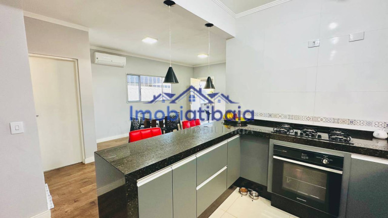 Imagem Casa com 3 Quartos à Venda, 500 m² em Jardim Estância Brasil - Atibaia Imagem Casa com 3 Quartos à Venda, 500 m² em Jardim Estância Brasil - Atibaia