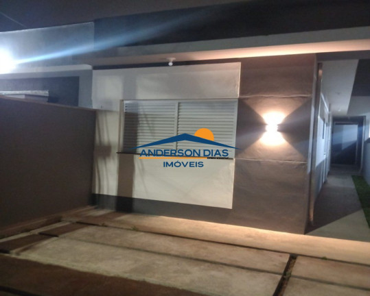 Casa com 2 Quartos à Venda, 65 m² em Balneário Dos Golfinhos - Caraguatatuba
