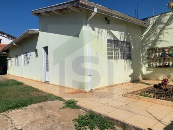 Casa com 2 Quartos à Venda, 79 m² em Jardim Iolanda - Botucatu