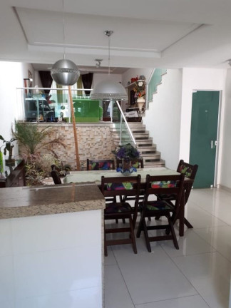 Imagem Sobrado com 3 Quartos à Venda, 175 m² em Vila Floresta - Santo André Imagem Sobrado com 3 Quartos à Venda, 175 m² em Vila Floresta - Santo André
