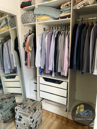 Imagem Casa com 3 Quartos à Venda, 225 m² em Marapé - Santos