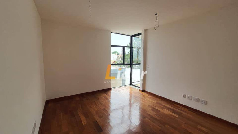 Imagem Casa com 3 Quartos à Venda, 238 m² em Aeroporto - Juiz De Fora Imagem Casa com 3 Quartos à Venda, 238 m² em Aeroporto - Juiz De Fora