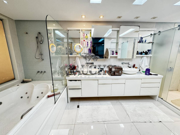 Imagem Casa com 7 Quartos à Venda, 850 m² em Barra Da Tijuca - Rio De Janeiro Imagem Casa com 7 Quartos à Venda, 850 m² em Barra Da Tijuca - Rio De Janeiro
