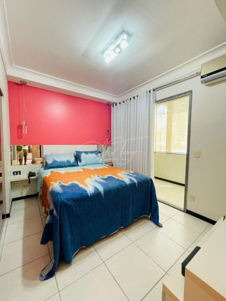 Imagem Casa com 5 Quartos à Venda, 300 m² em Parque Residencial Laranjeiras - Serra