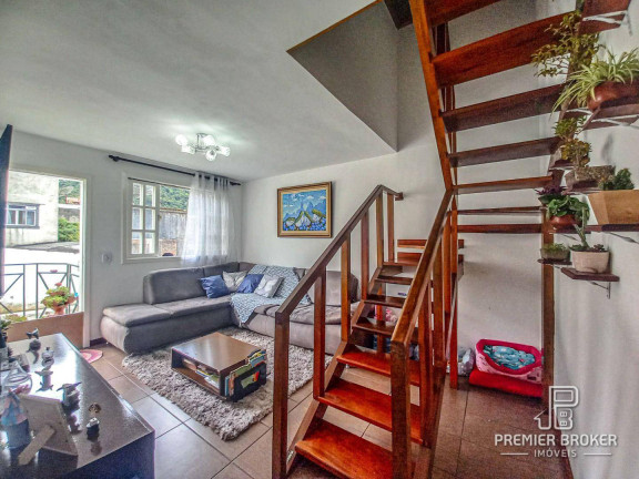 Imagem Casa com 2 Quartos à Venda, 63 m² em Jardim Meudon - Teresópolis Imagem Casa com 2 Quartos à Venda, 63 m² em Jardim Meudon - Teresópolis