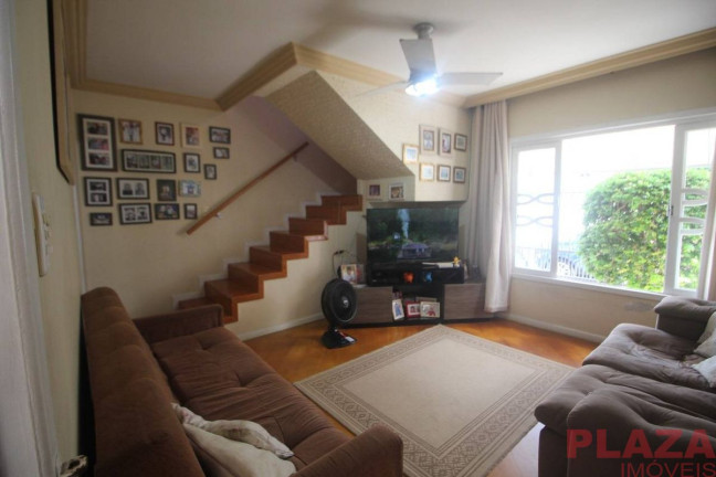Imagem Casa com 9 Quartos à Venda, 260 m² em Centro - Balneário Camboriú