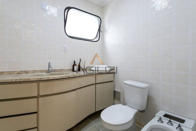 Imagem Apartamento com 3 Quartos à Venda, 128 m² em Vila Nova Conceição - São Paulo Imagem Apartamento com 3 Quartos à Venda, 128 m² em Vila Nova Conceição - São Paulo