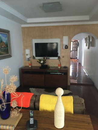 Imagem Casa com 3 Quartos à Venda, 240 m² em Jardim Guarulhos - Guarulhos Imagem Casa com 3 Quartos à Venda, 240 m² em Jardim Guarulhos - Guarulhos