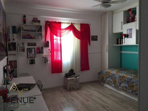 Imagem Sobrado com 4 Quartos à Venda, 260 m² em Jardim Guairaca - São Paulo