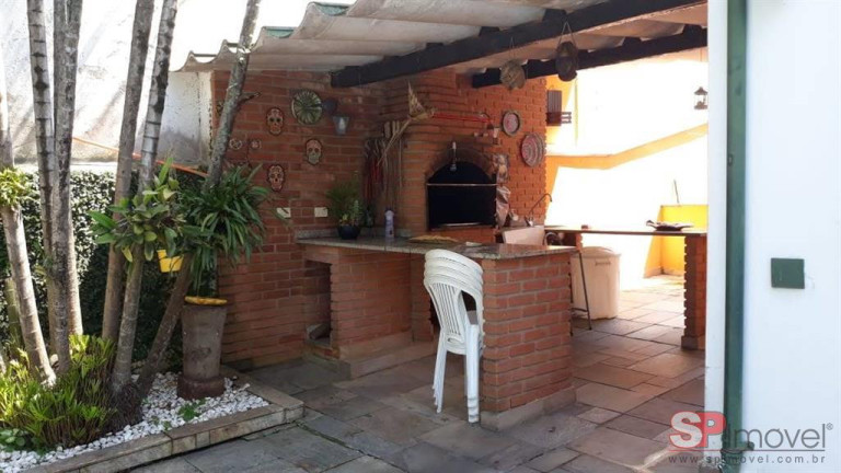 Imagem Casa com 3 Quartos à Venda, 450 m² em Vila Rosália - Guarulhos Imagem Casa com 3 Quartos à Venda, 450 m² em Vila Rosália - Guarulhos