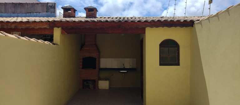 Imagem Sobrado com 2 Quartos à Venda,  em Sta Julia - Itanhaém