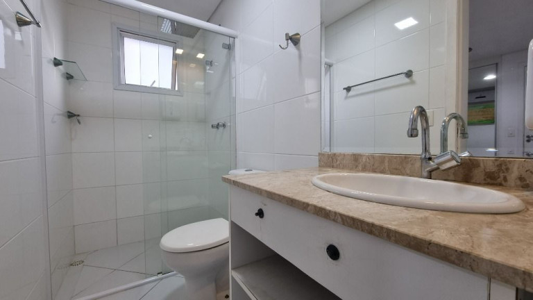 Imagem Apartamento com 3 Quartos à Venda, 135 m² em Pitangueiras - Guarujá