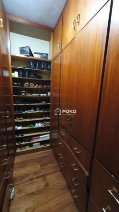 Imagem Sobrado com 4 Quartos à Venda ou Locação, 350 m² em Jardim Santa Cecília - Guarulhos Imagem Sobrado com 4 Quartos à Venda ou Locação, 350 m² em Jardim Santa Cecília - Guarulhos