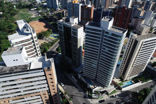 Apartamento com 3 Quartos à Venda, 104 m² em Cocó - Fortaleza