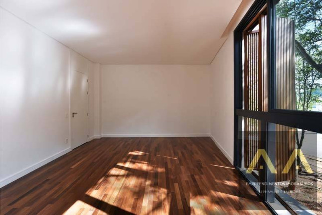 Imagem Casa com 5 Quartos à Venda, 544 m² em Tamboré - Santana De Parnaíba Imagem Casa com 5 Quartos à Venda, 544 m² em Tamboré - Santana De Parnaíba