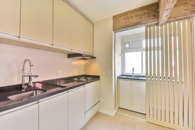 Imagem Apartamento com 2 Quartos à Venda, 72 m² em Bom Fim - Porto Alegre Imagem Apartamento com 2 Quartos à Venda, 72 m² em Bom Fim - Porto Alegre