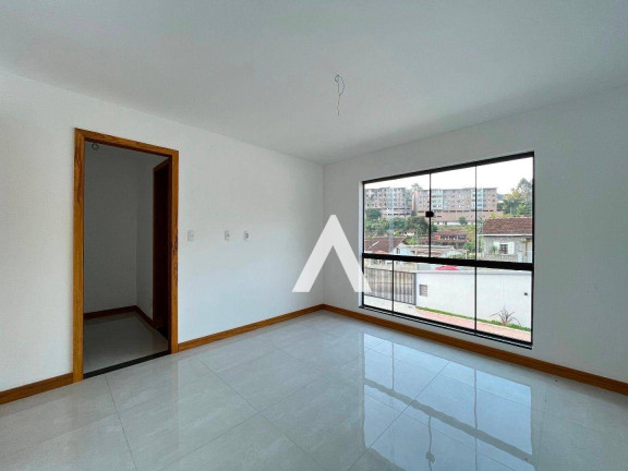 Imagem Casa com 3 Quartos à Venda, 140 m² em Comary - Teresópolis Imagem Casa com 3 Quartos à Venda, 140 m² em Comary - Teresópolis