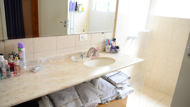 Imagem Casa com 3 Quartos à Venda, 280 m² em Pineville - Pinhais