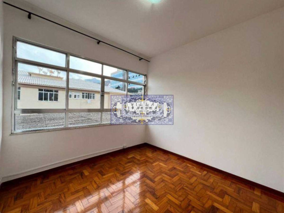 Imagem Apartamento com 2 Quartos à Venda, 60 m² em Agriões - Teresópolis