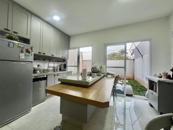 Imagem Casa com 3 Quartos à Venda, 116 m² em Urbanova - São José Dos Campos Imagem Casa com 3 Quartos à Venda, 116 m² em Urbanova - São José Dos Campos