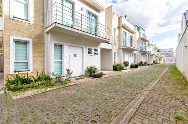 Imagem Sobrado com 3 Quartos à Venda, 154 m² em Atuba - Curitiba Imagem Sobrado com 3 Quartos à Venda, 154 m² em Atuba - Curitiba
