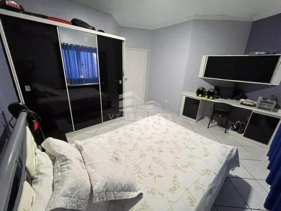 Imagem Casa com 4 Quartos à Venda, 250 m² em Nossa Senhora Das Graças - Porto Velho Imagem Casa com 4 Quartos à Venda, 250 m² em Nossa Senhora Das Graças - Porto Velho