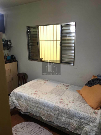 Imagem Casa com 3 Quartos à Venda, 250 m² em Vila Engenho Novo - Barueri Imagem Casa com 3 Quartos à Venda, 250 m² em Vila Engenho Novo - Barueri