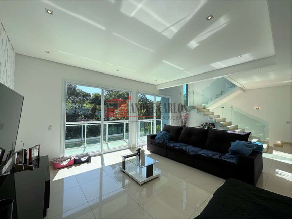 Imagem Casa de Condomínio com 3 Quartos à Venda, 357 m² em Jardim Indaiá - Embu Das Artes Imagem Casa de Condomínio com 3 Quartos à Venda, 357 m² em Jardim Indaiá - Embu Das Artes
