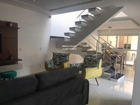 Imagem Sobrado com 3 Quartos à Venda,  em Jardim Marambaia Ii - Jundiaí