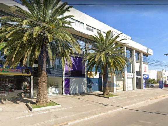 Sala Comercial à Venda, 144 m² em Centro - Torres