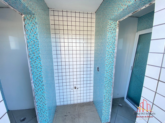Imagem Imóvel com 5 Quartos à Venda, 640 m² em Canto Do Forte - Praia Grande Imagem Imóvel com 5 Quartos à Venda, 640 m² em Canto Do Forte - Praia Grande
