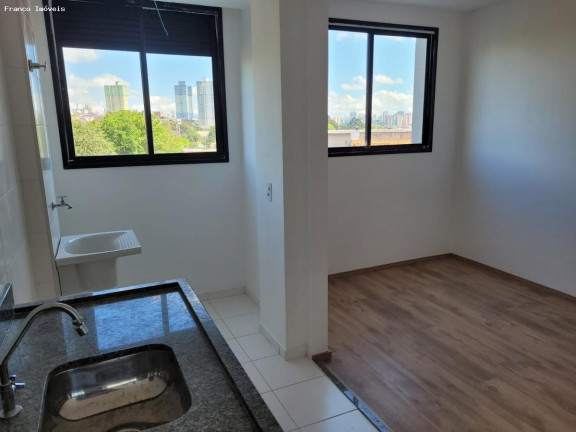 Imagem Apartamento com 2 Quartos à Venda, 42 m² em Santa Maria - Santo André