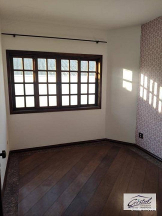 Imagem Casa com 8 Quartos à Venda ou Locação, 270 m² em Jardim Fontana - Cotia