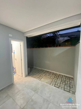 Imagem Casa com 2 Quartos à Venda, 116 m² em Marapé - Santos