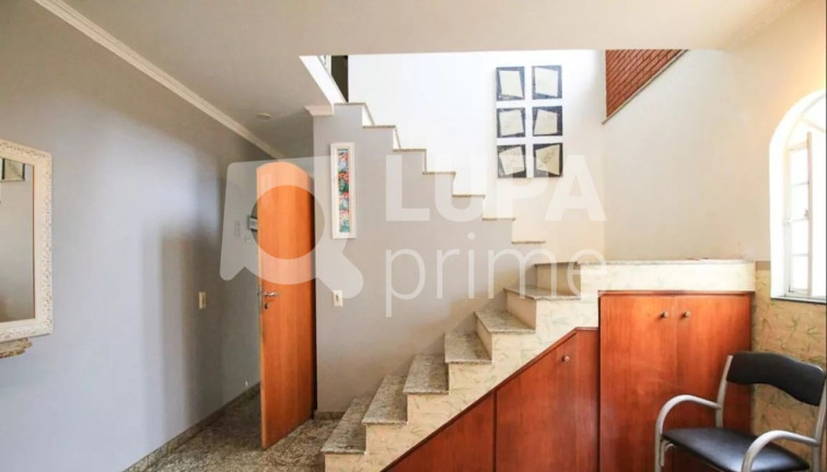 Imagem Casa com 3 Quartos à Venda, 179 m² em Mandaqui - São Paulo Imagem Casa com 3 Quartos à Venda, 179 m² em Mandaqui - São Paulo