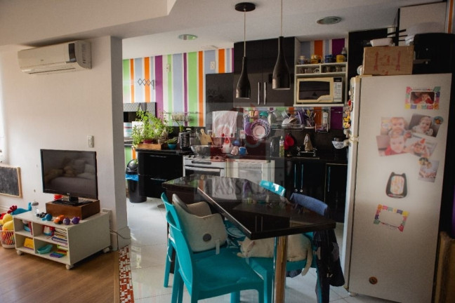 Imagem Apartamento com 2 Quartos à Venda, 64 m² em Cidade Baixa - Porto Alegre Imagem Apartamento com 2 Quartos à Venda, 64 m² em Cidade Baixa - Porto Alegre