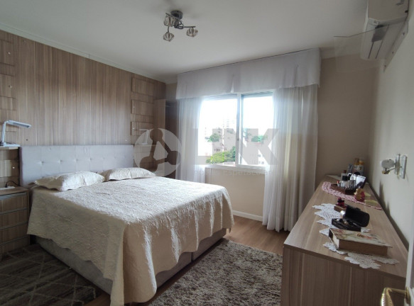 Imagem Apartamento com 3 Quartos à Venda, 187 m² em Higienópolis - Porto Alegre